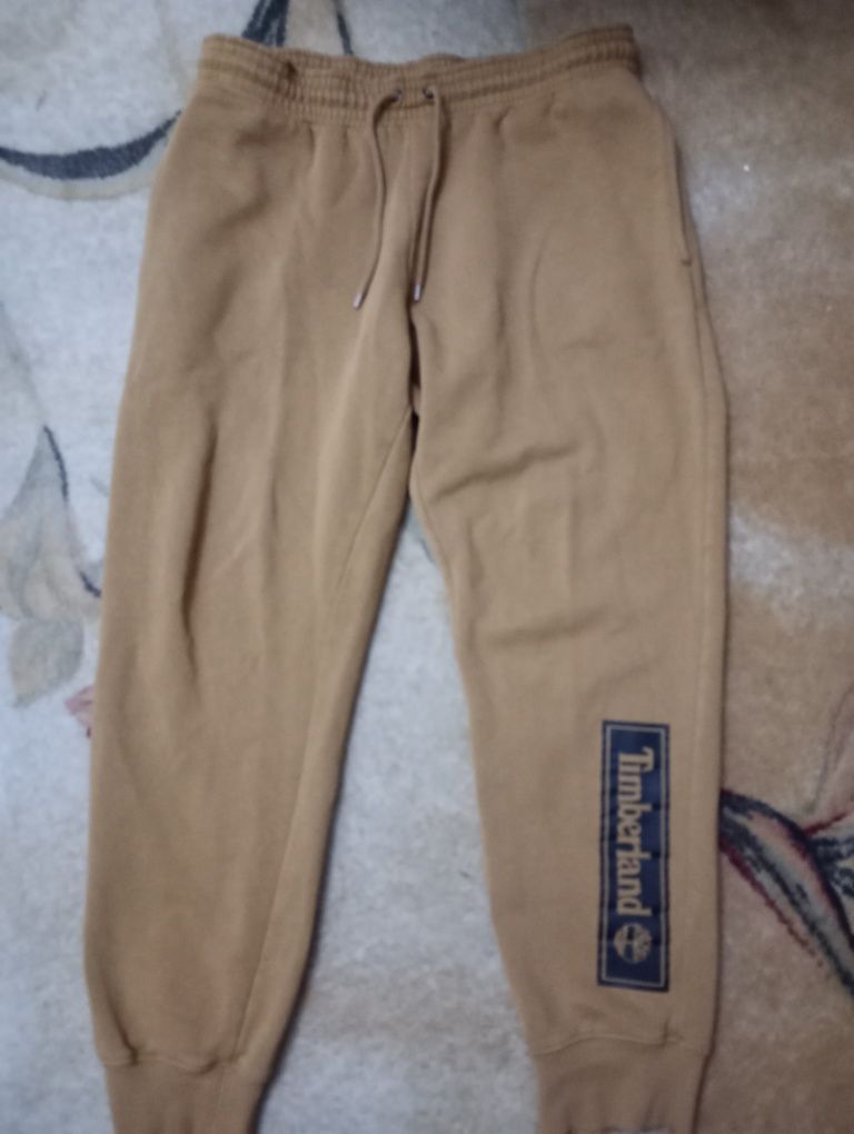Pantalonii Timberland(oferta astazi 60Ron)
