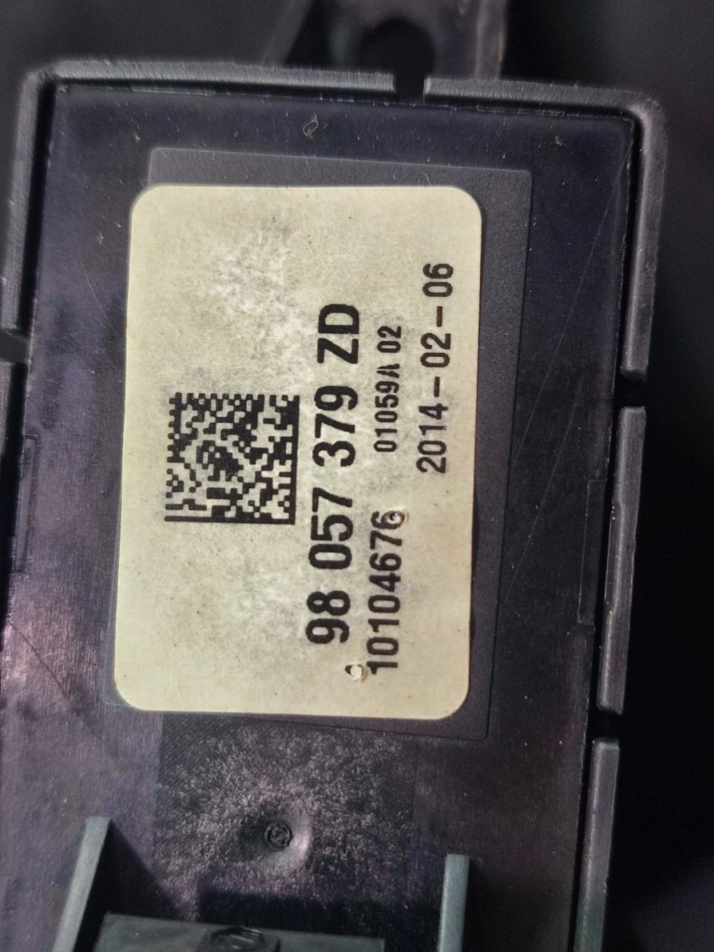 Butoane control 98057379ZD Peugeot 3008 1 [facelift] [2013 - 2016] 2.