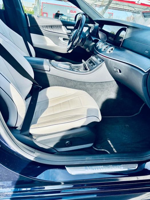 Mercedes-Benz CLS 220