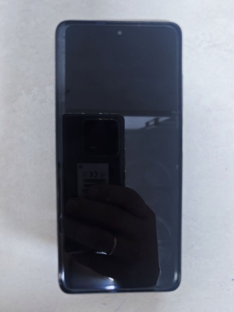 Продам Redmi POCO X3 NFC 6/128