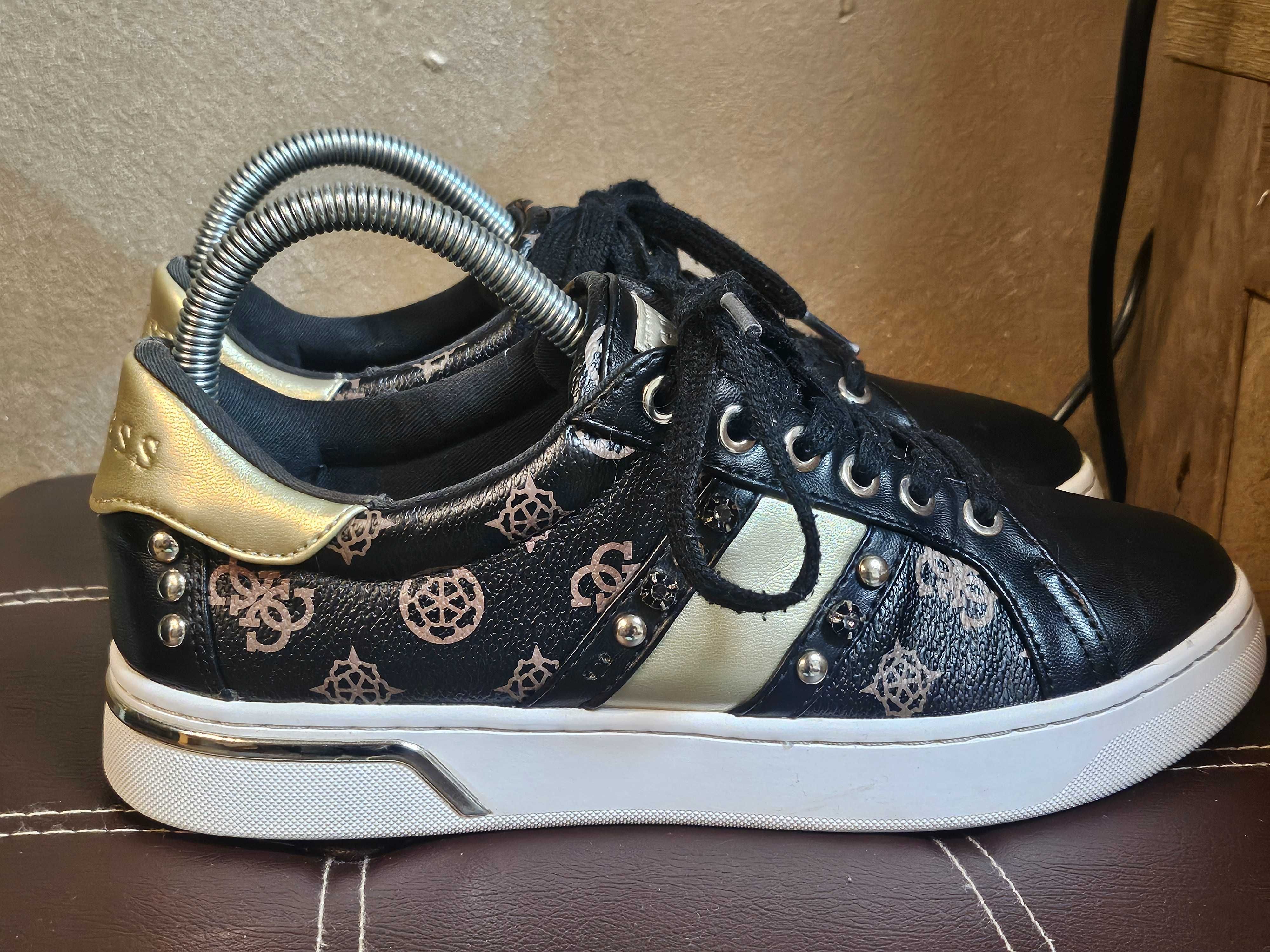 Guess оригинални дамски сникърси