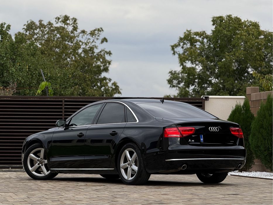 Audi A8 / President / Km Reali