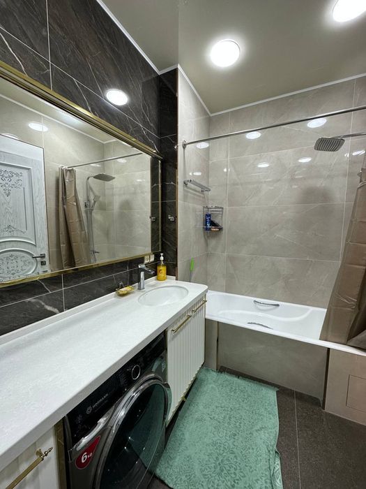 Срочна продаётся квартира самом центре города