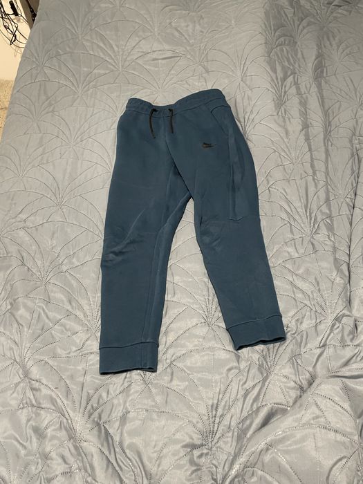 Анцунг на nike tech fleece