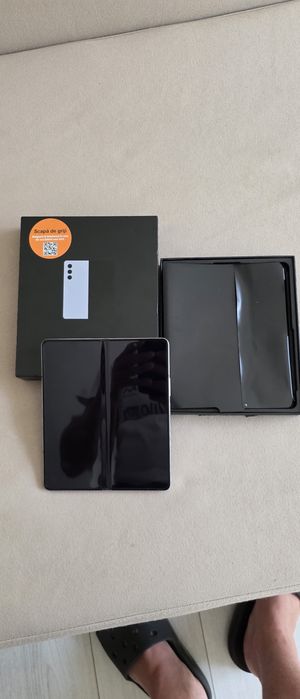 Samsung Galaxy Z Fold 5 – 512GB – Blue – Impecabil – Cutie originală