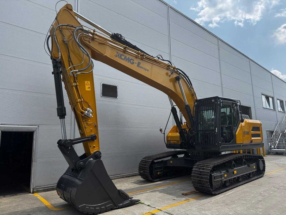 Excavator pe senile XCMG XE300E, 32,5 t, cupa 1.7 m3 [NOU - STOC]