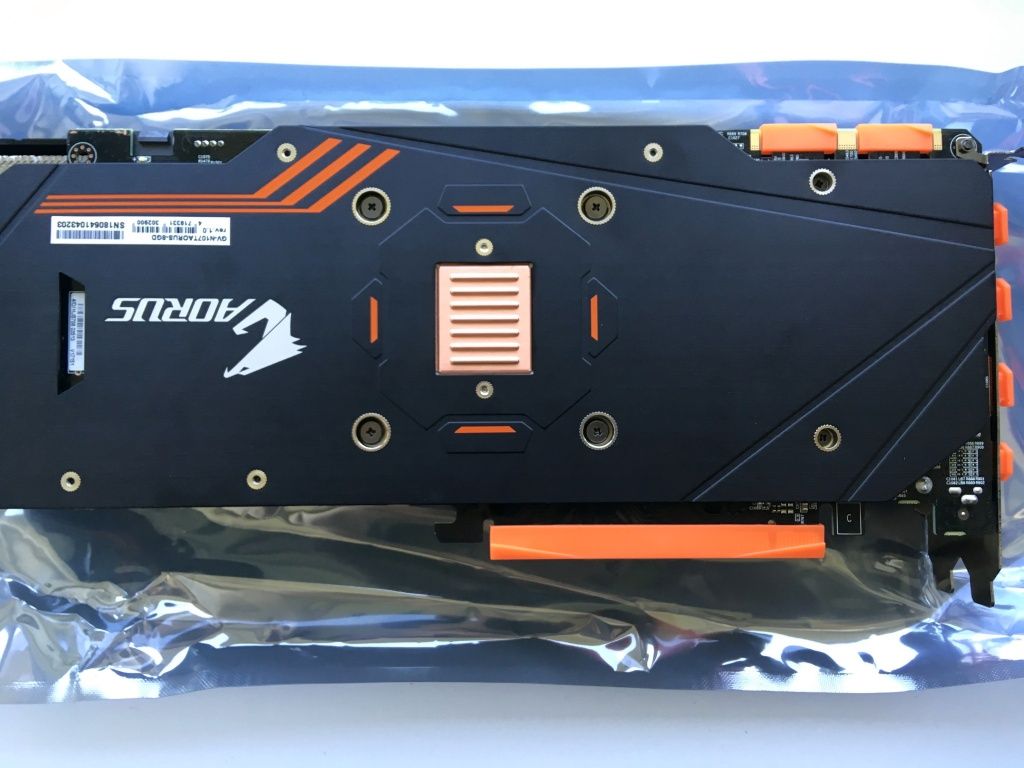 Video karta Aorus gtx 1070 zur holatda