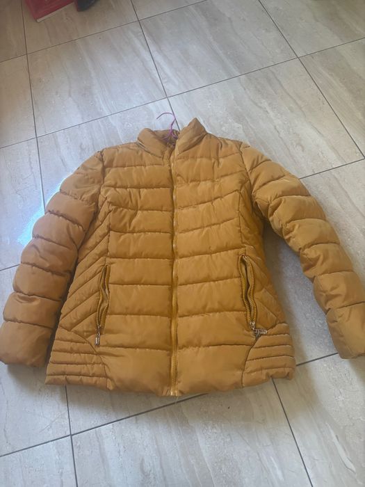 Дамско зимно яке без следи от употреба