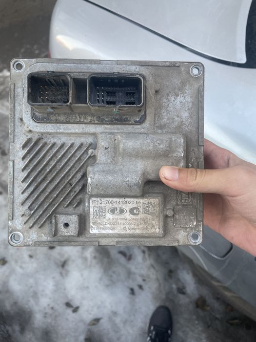 Продам мозги на работ приора 2 2014г