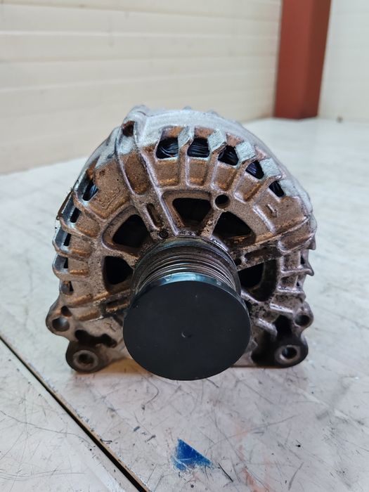 Alternator audi A4 b8 2.0tdi 140cp 300lei