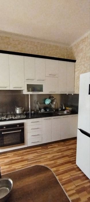 Дом сотилади срочна