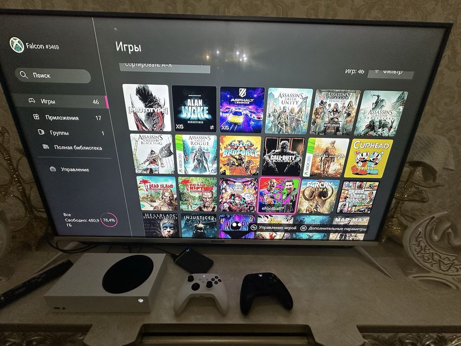 Xbox series S 512 GB Игр 46. +2 TB. 2 геймпада