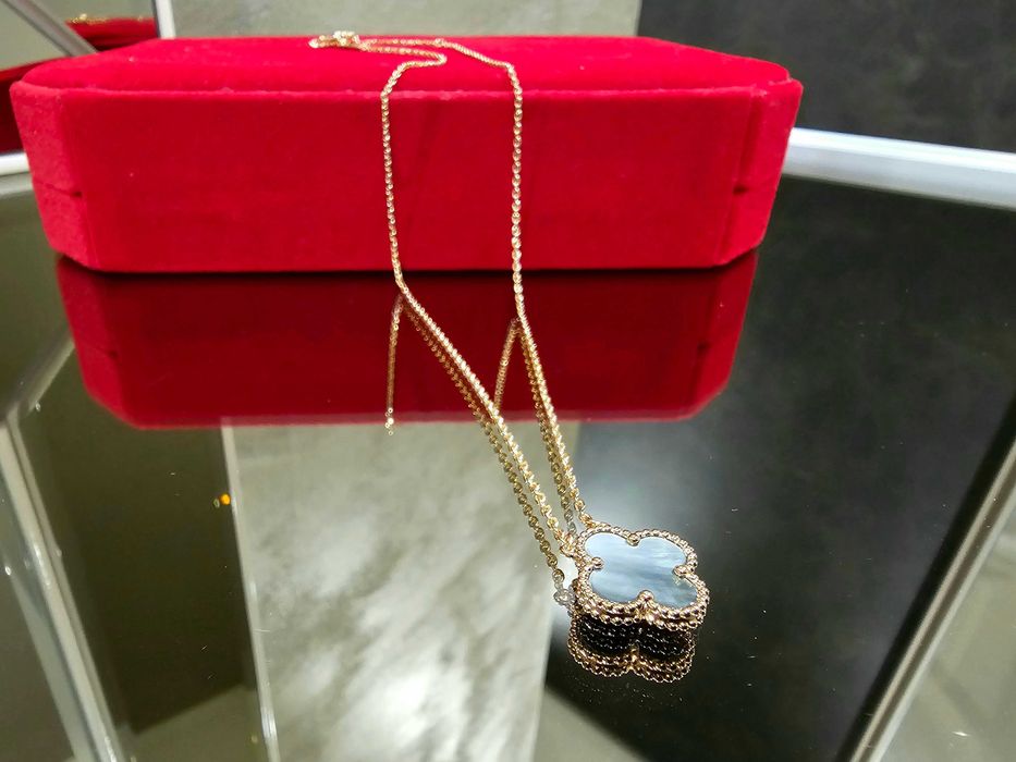 Van Cleef & Arpels VCA Rose Gold Grey Mother 5 Alhambra Дамско Колие
