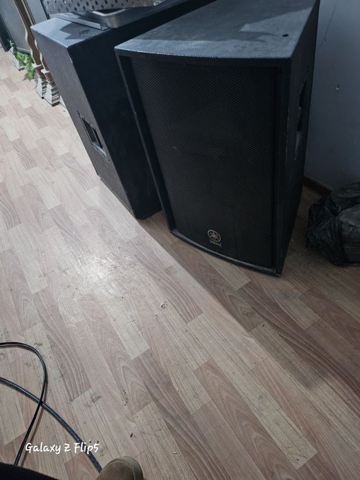 Продам колонки ямаха