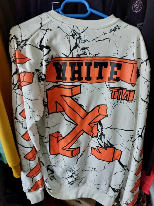 Bluza off white noua