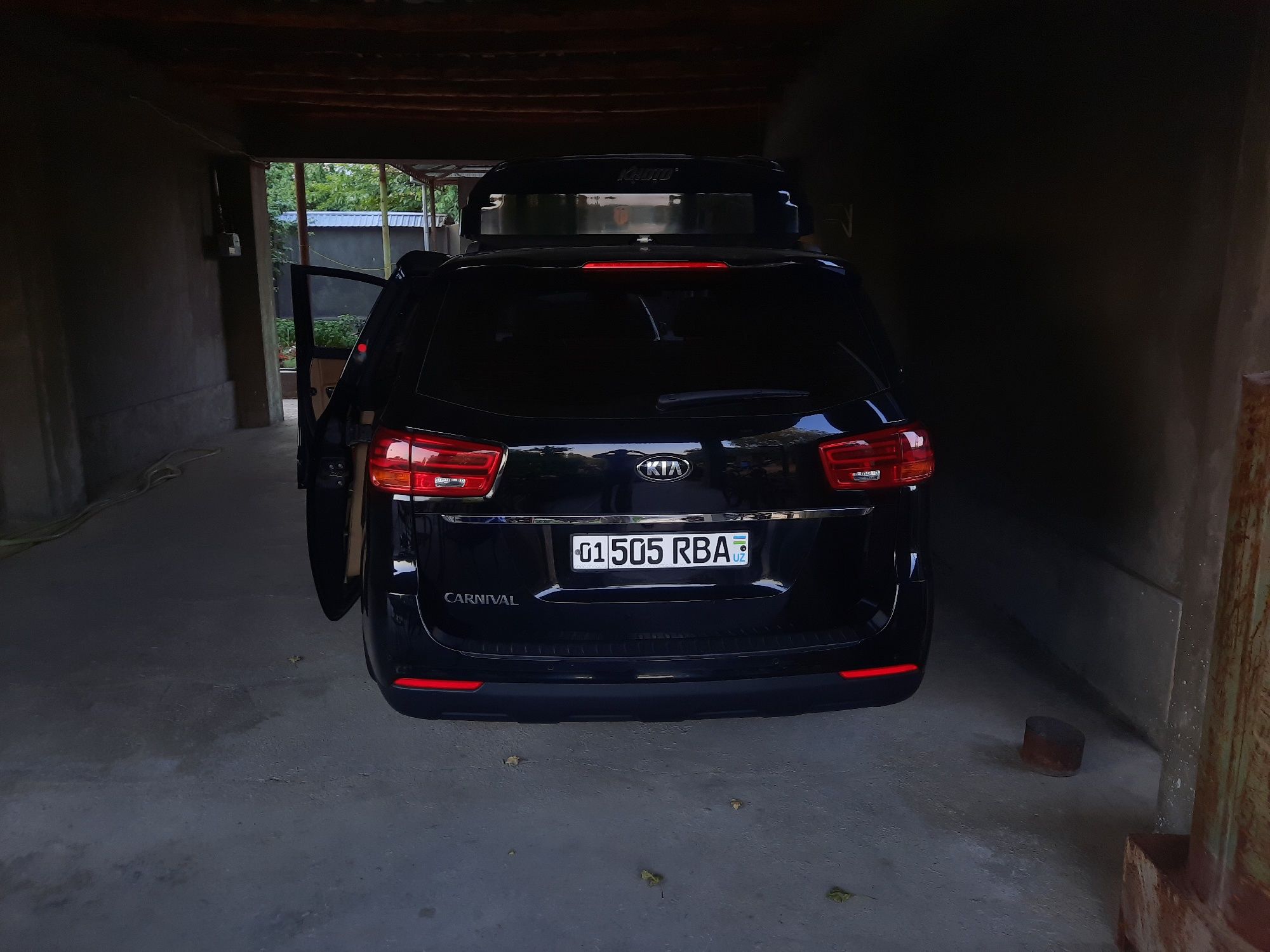 Kia kornival yaxshi sastayanyada