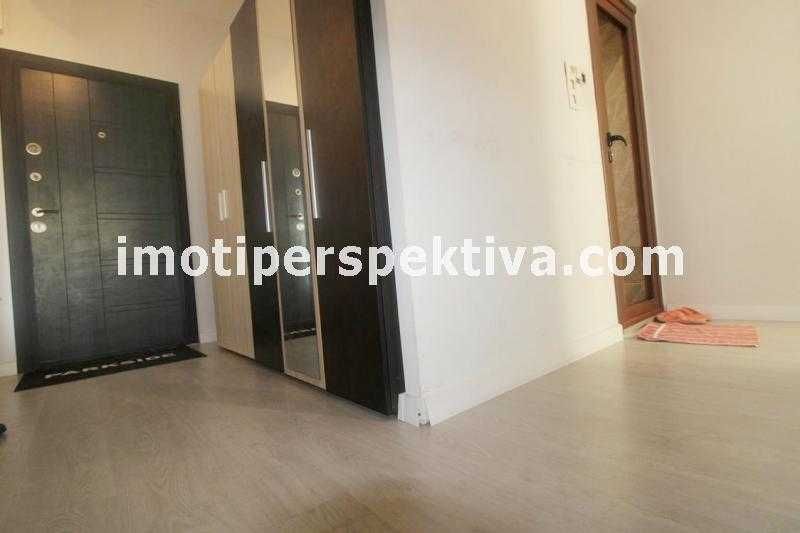 Продава се Тристаен апартамент в Пловдив, Тракия - 60 кв.м за 1867 €/кв.м - Снимка #10