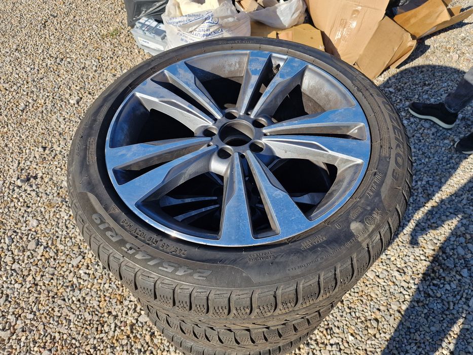 Гуми с Джанти за Mercedes S class W222 245/45 R 19 Pirelli Run Flat