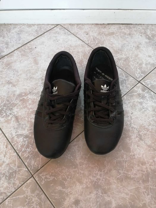 Маратонки adidas