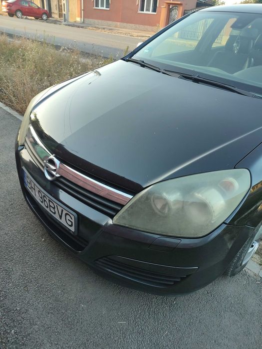 Vând Opel Astra H