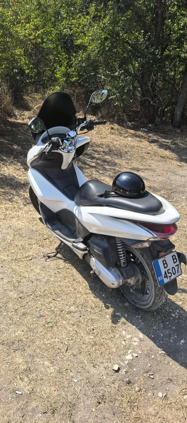 Продавам миксер Honda PCX 125к.с