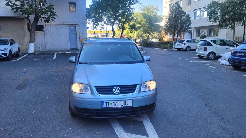 Vw. Touran 1.9 TDI - 105 cp - BXE - 7 locuri