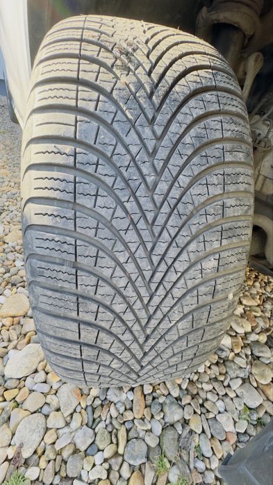 Vand 4 anvelope Debica All Season