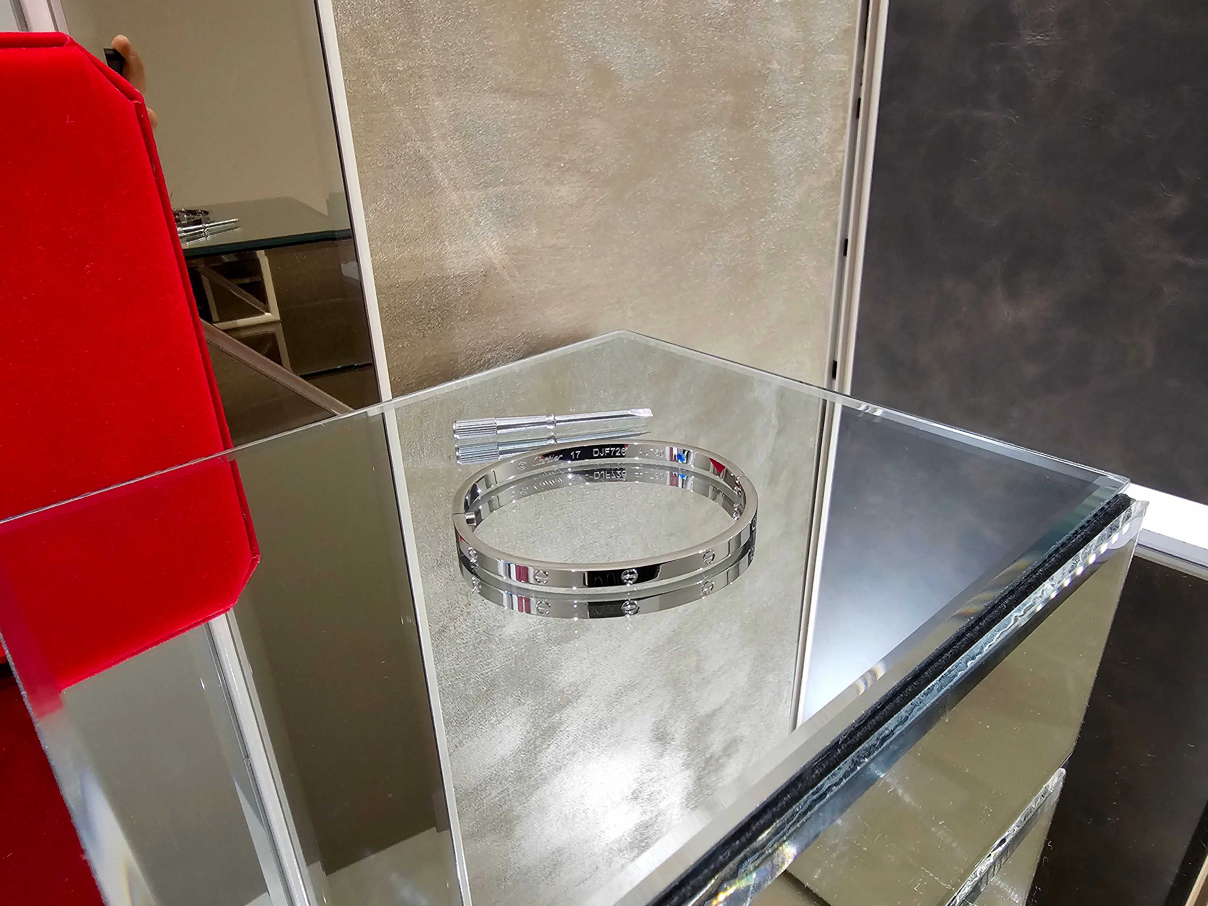 CARTIER Love White Gold Small Model Гривна с Отверка