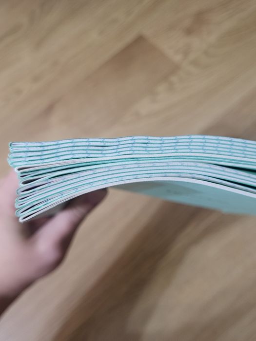 Тетради 12 страниц, в клеточку и линейку