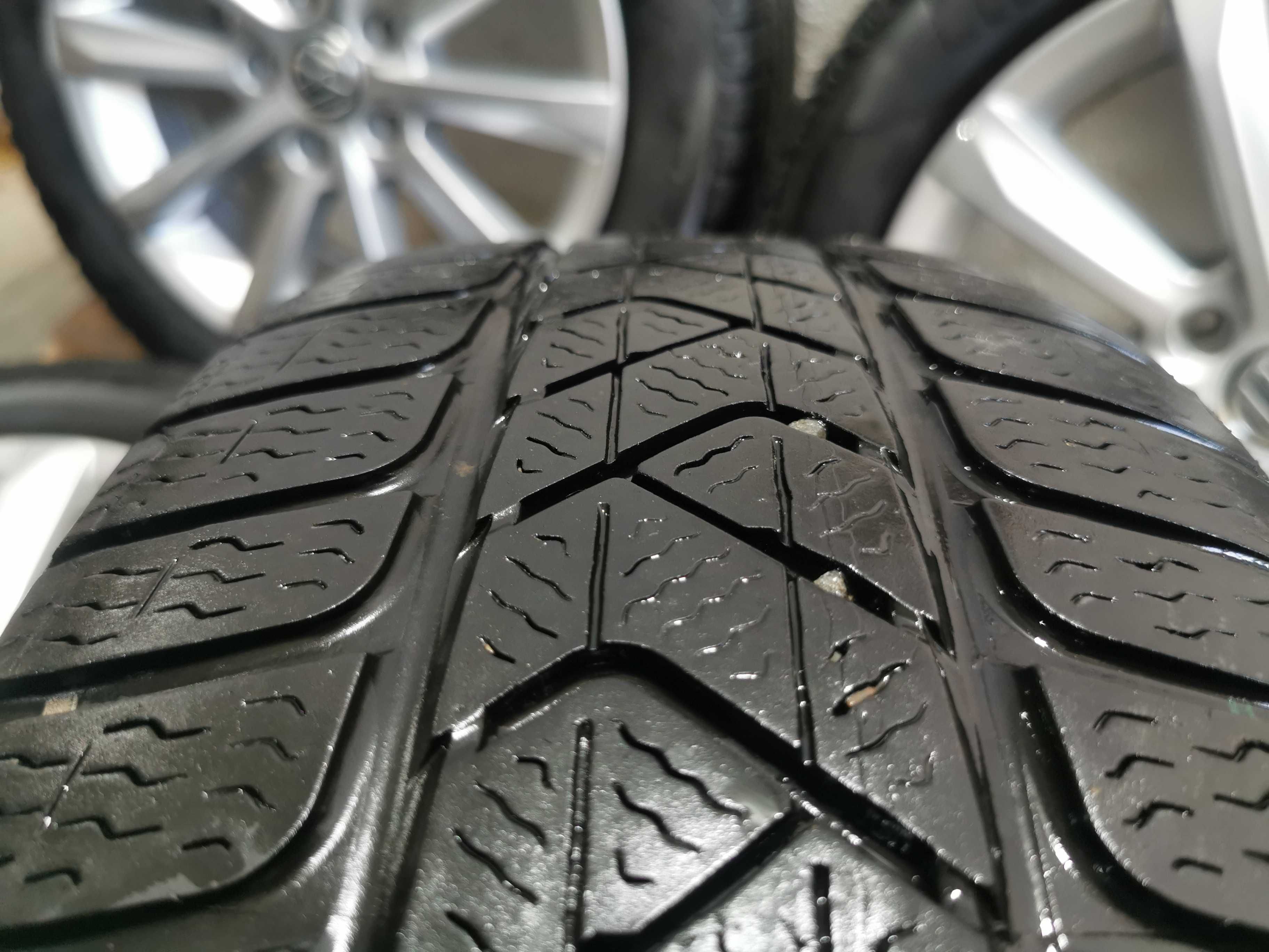 Jante Originale Vw Passat B8 Helsinki . R 17 cu anvelope de iarna