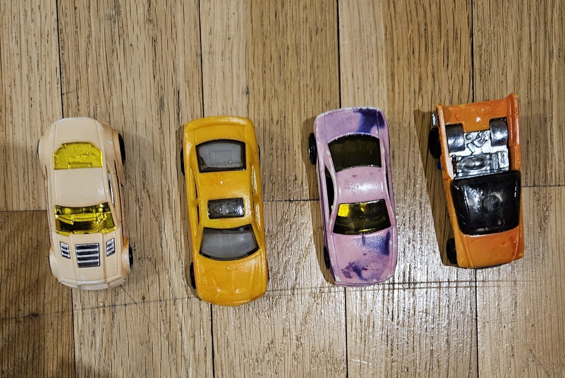 Комплект колички Hot Wheels Хот Лиилс