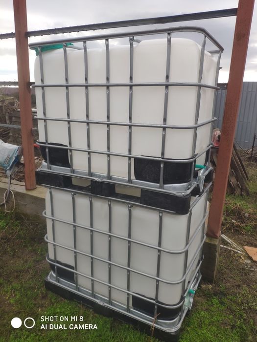 Rezervorare negre,albe 1000 l /600 l curate igienizate corbu cta trans