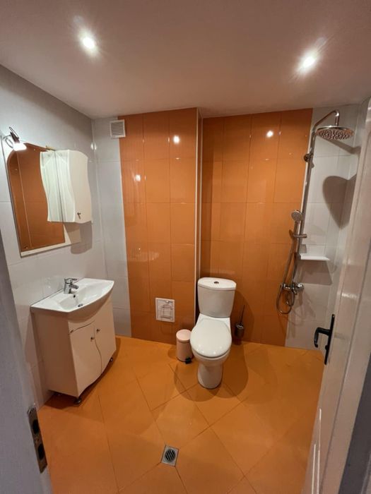 Дава се под наем Двустаен апартамент в София, Надежда 4 - 94 кв.м за 599 € - Снимка #10