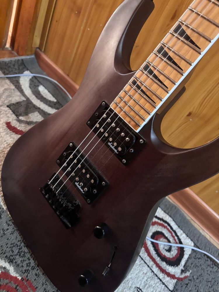 Электрогитара Jackson JS24