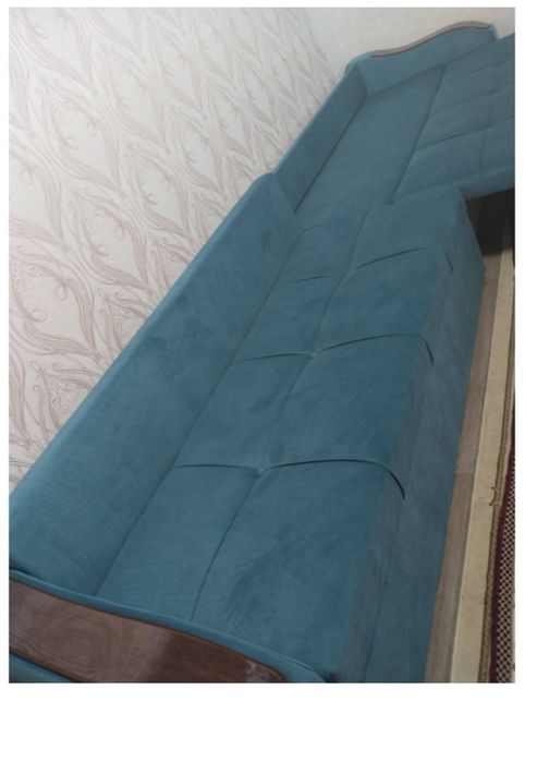 Продаю диван 400×70 см