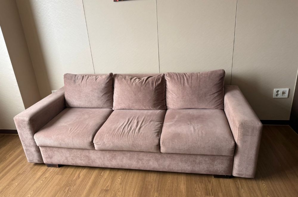 Продам диван в хорошем состоянии,