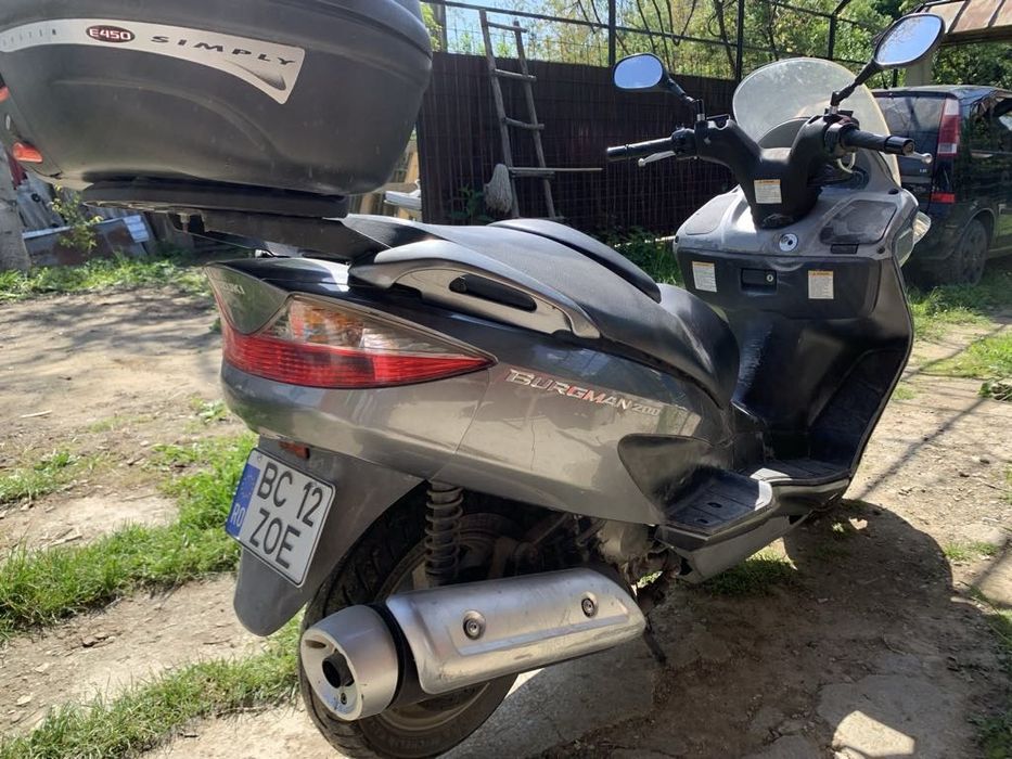 Scuter Suzuki Burgman 200