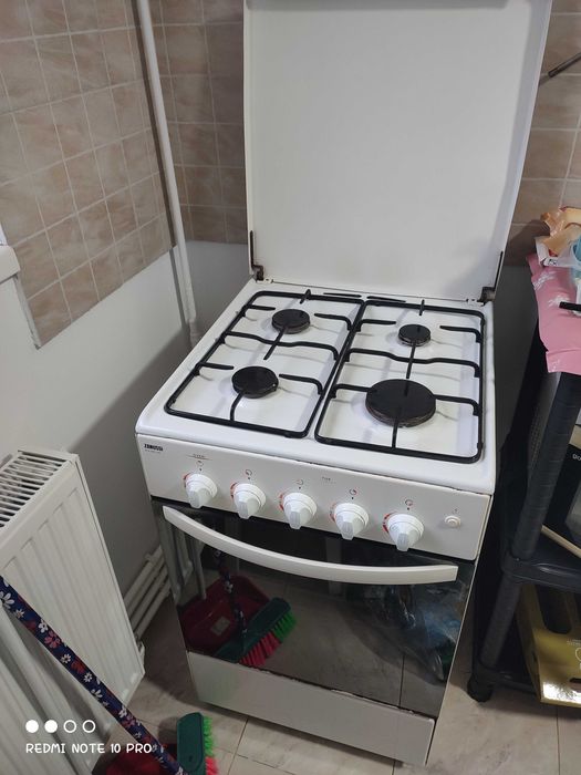 Aragaz zanussi functional