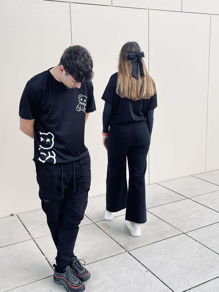Дрехи/ clothes/ къс-ръкав тениски/black short-sleeve T-shirts/фланелки