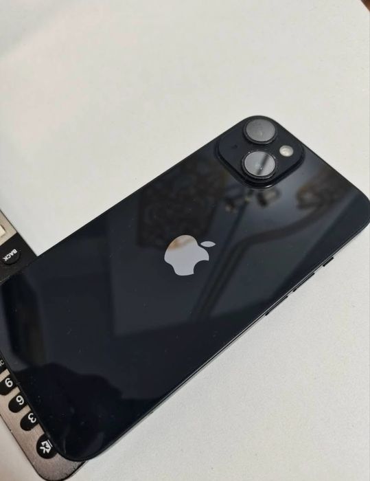 Vand iphone 14 intro stare excelentă