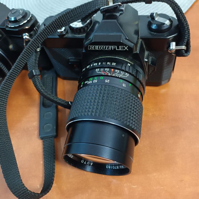 Aparat foto  de colecție Pentax și Revueflex
