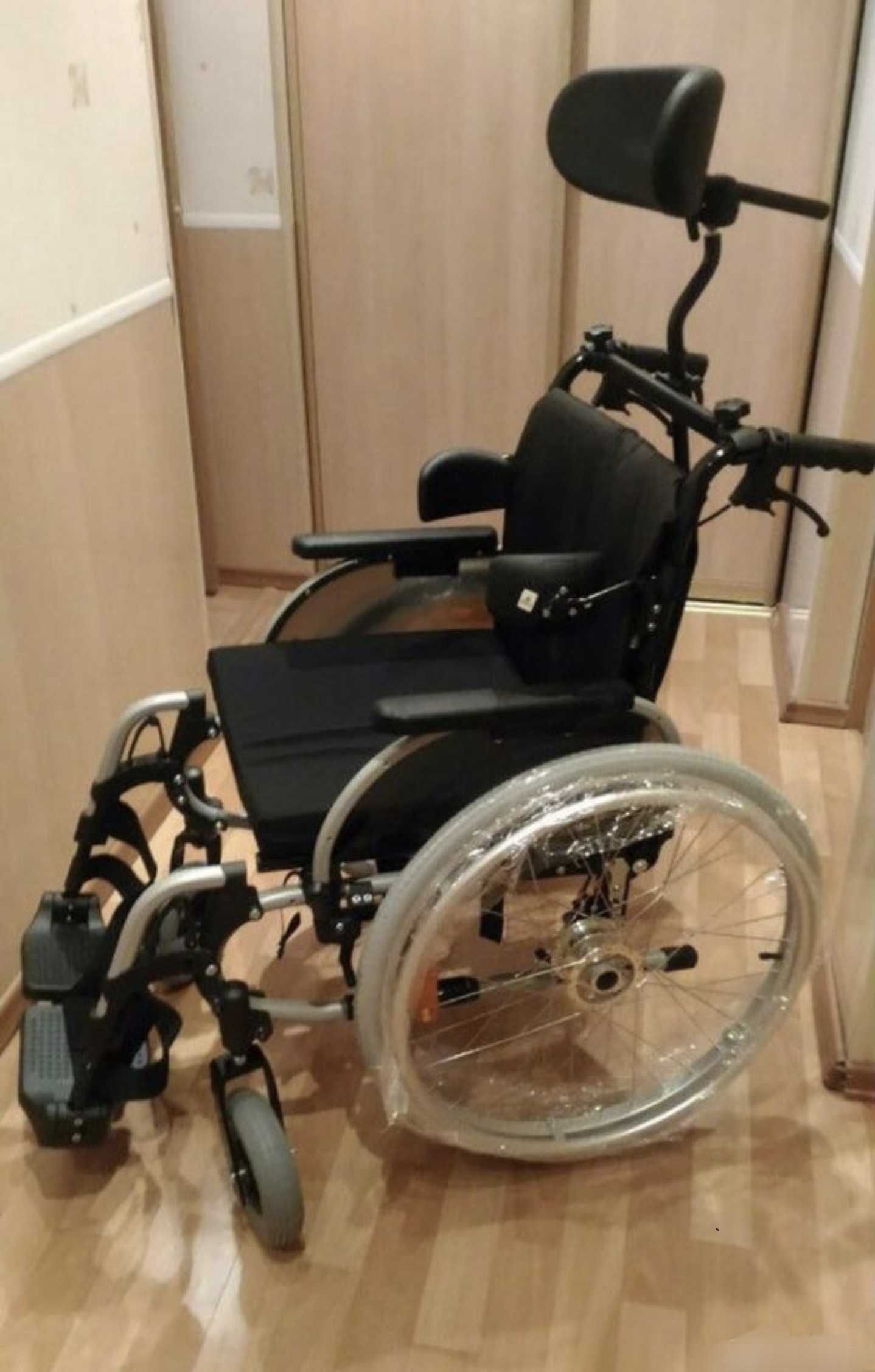 Кресло-коляска Ottobock Start для пожилых людей и инвалидов