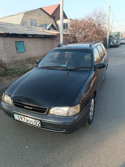 Тайота калдина продам