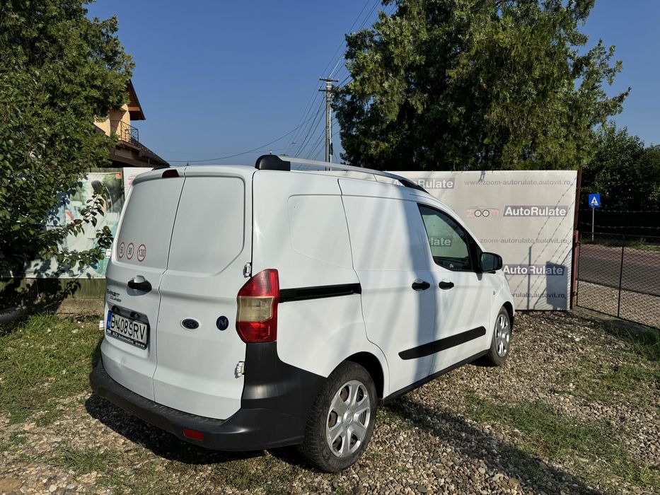 Ford Transit Courier 2020 1,5 tdci 129.000km usor avariat 3999euro+TVA