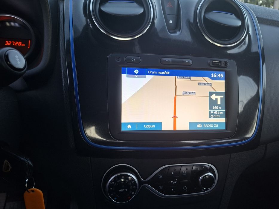 Dacia Logan 1,5 dci 95 cp   2021. Euro 6 32000km 8500euro