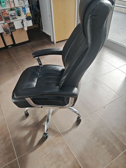 Президентски стол в много добро състояние