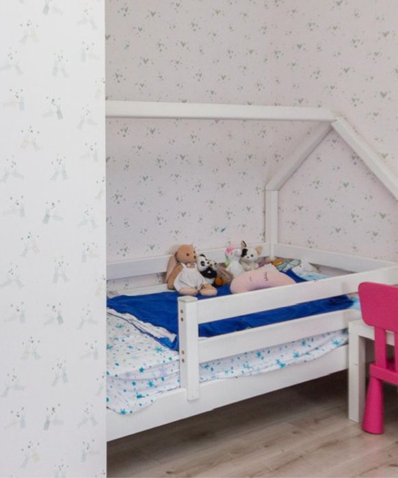 Детская кровать с матрасом