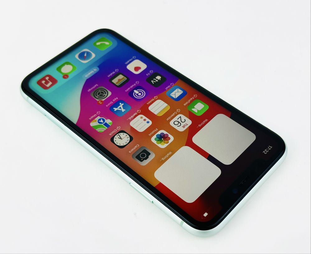 Apple iPhone 11 64GB Green Отличен! Гаранция!