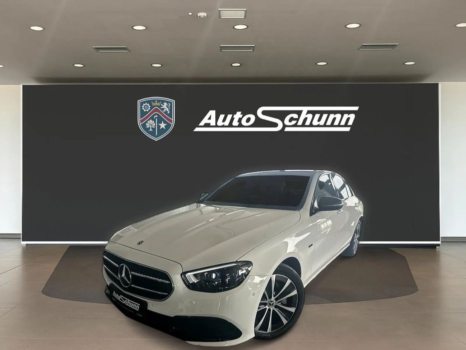 Mercedes-Benz E E 300 de Avantgarde+Pano+Night+Navi MBUX