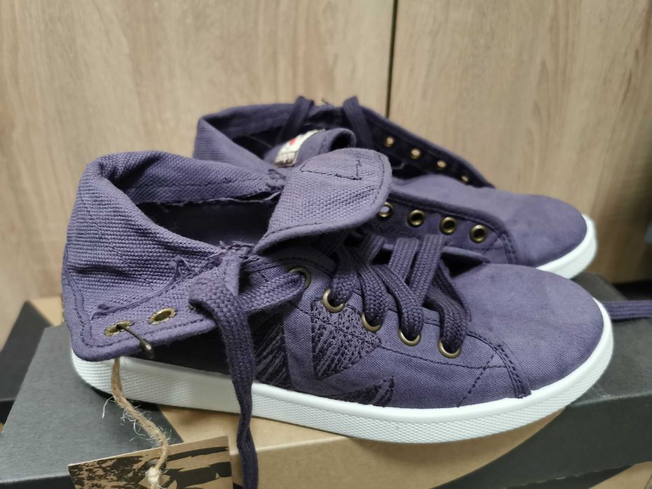 Teniși înalți Victoria